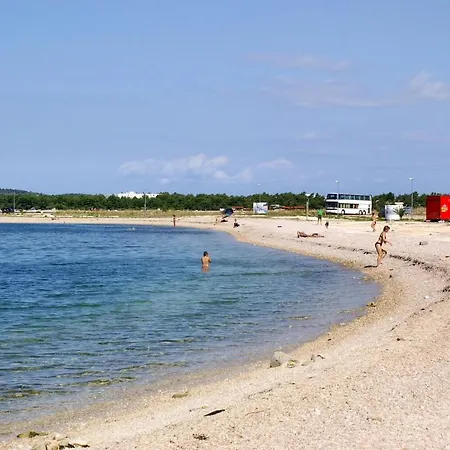 With Parking Spaces - 19428 Apartman