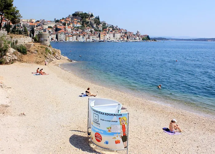 With Parking Spaces - 19428 Apartman Sibenik